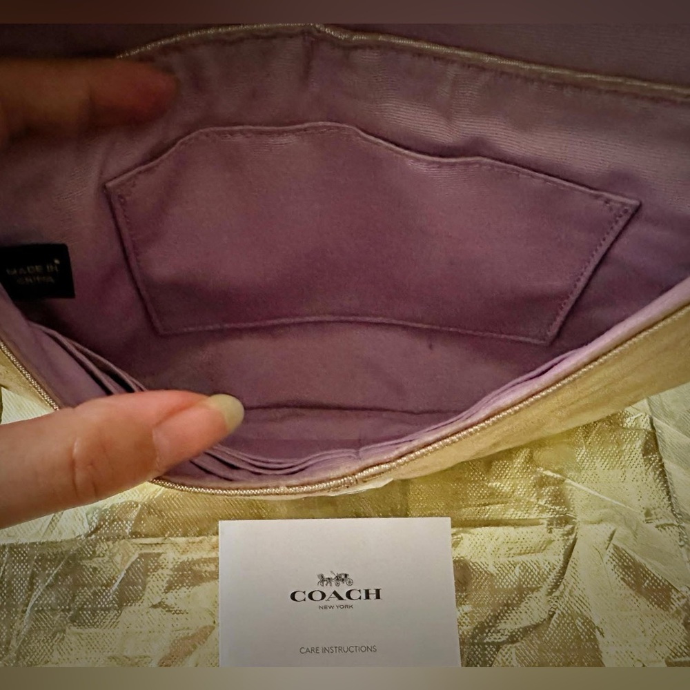 Vintage Y2K Coach Gold Women's Clutch wallet Bag ❌70% OFF SALE❌ - Picture 6 of 10